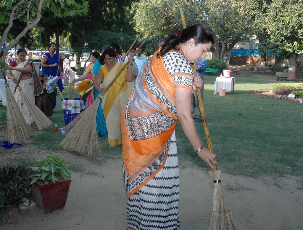 SwachhVidyalaya campaign at KV, New Delhi