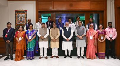 PM in a group photograph with the NAT