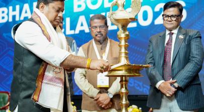 Dr. Sukanta Majumdar lighting the lamp at the ‘Bharat Bodhan AI Conclave-2026’